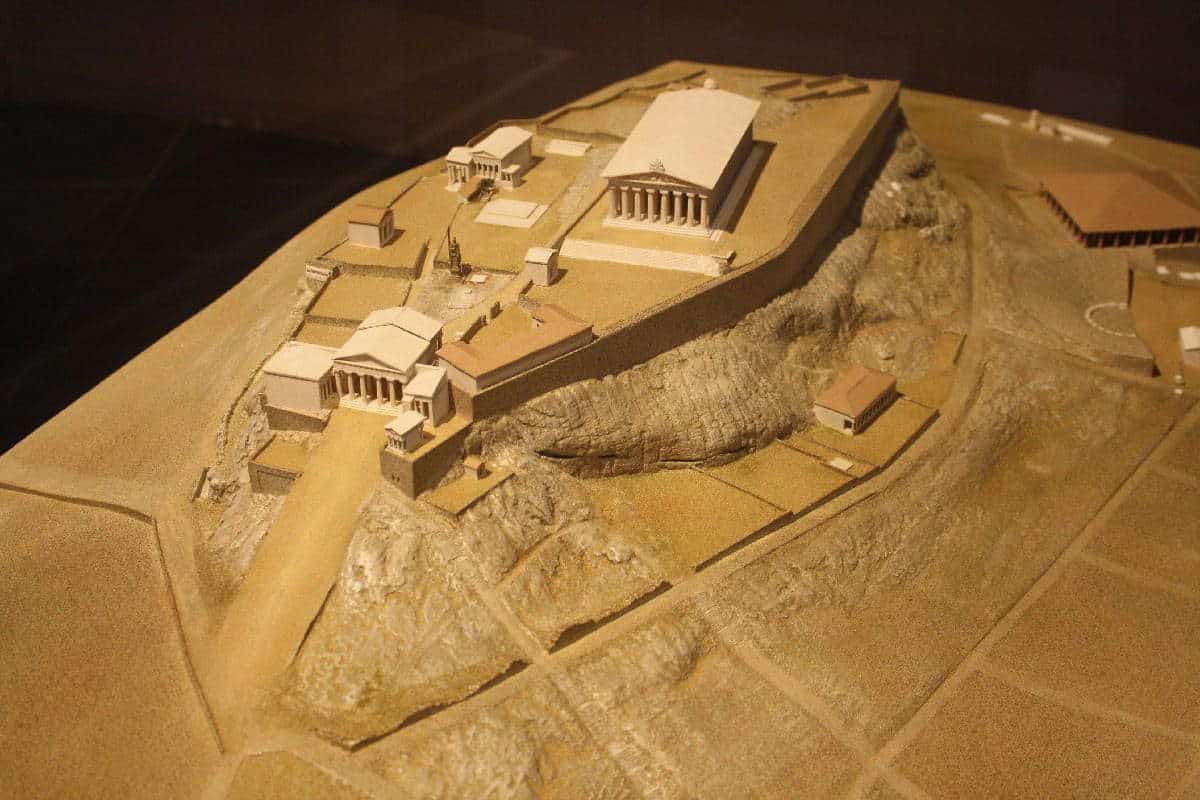 propylaea-acropolis-athens-model