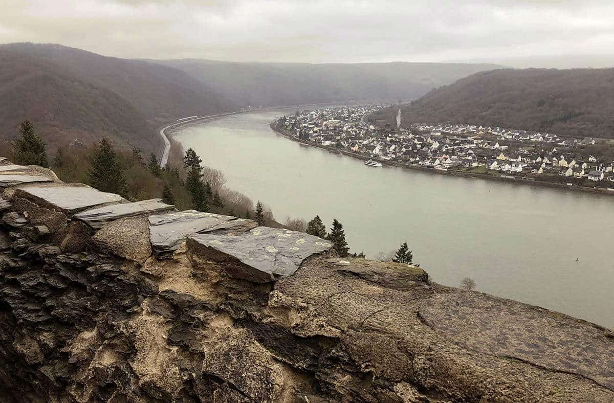 marksburg castle exterior rhine river