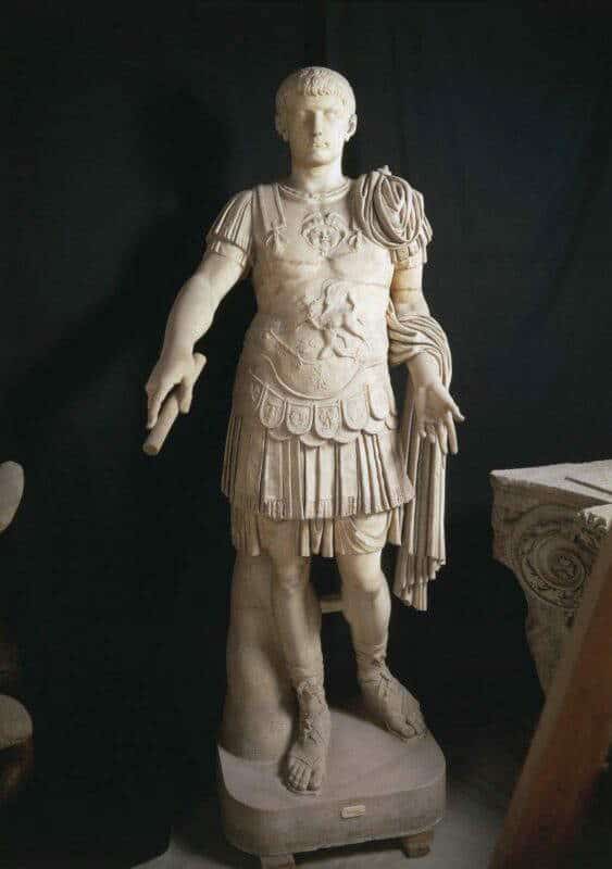 Statue of emperor Caligula in full armor, Museo Archeologico Nazionale