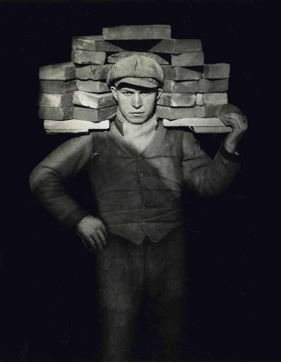 august sander bricklayer photograph