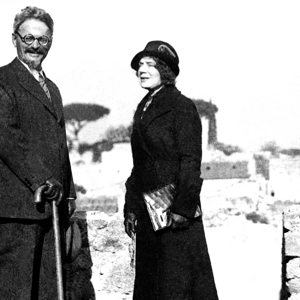 trotsky wife natalia photograph