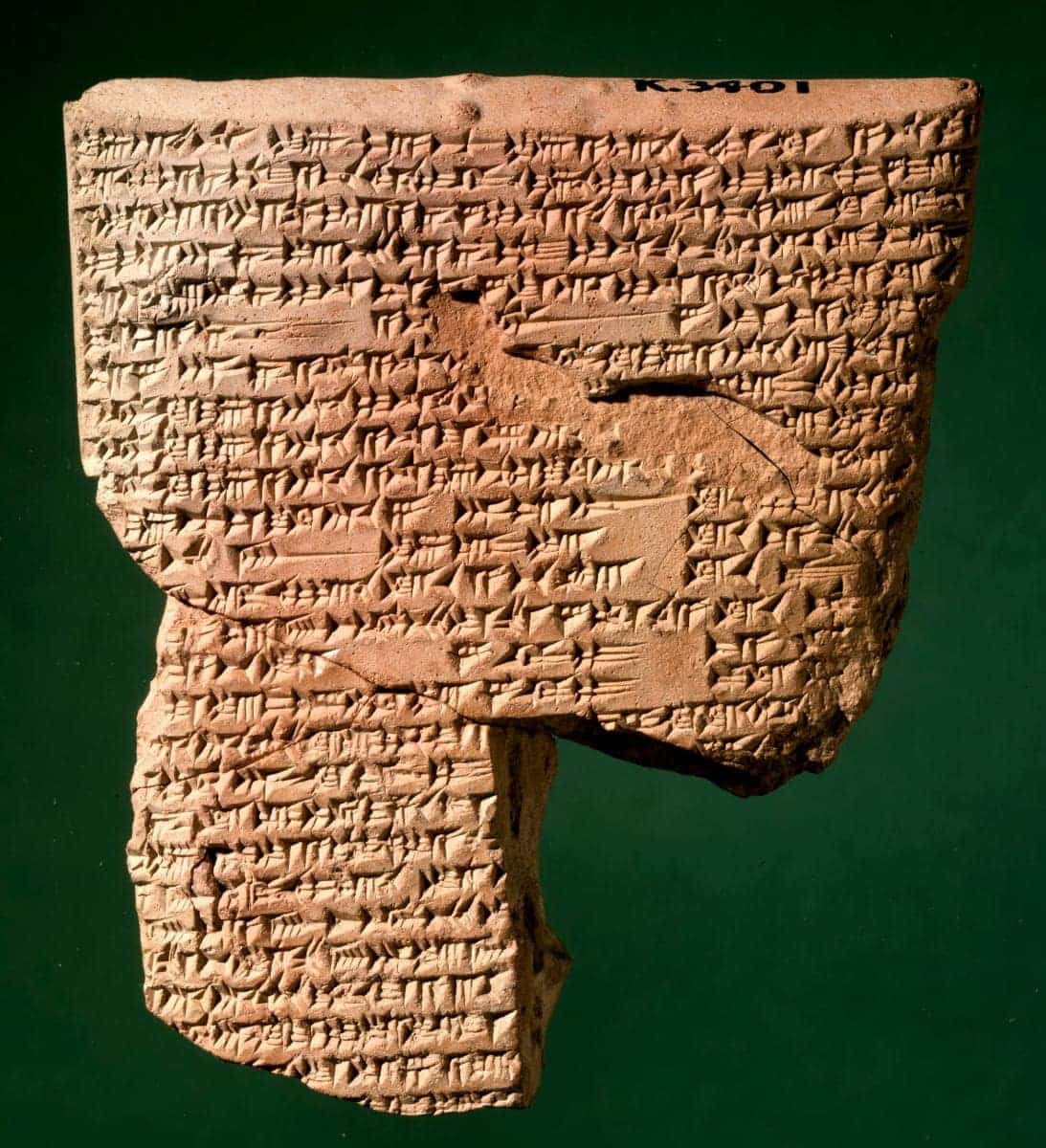 sargon tablet ashurbanipal library