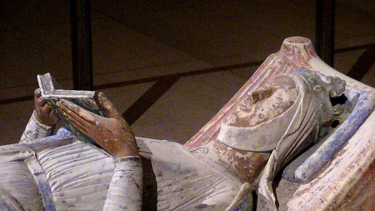 eleanor of aquitaine effigy