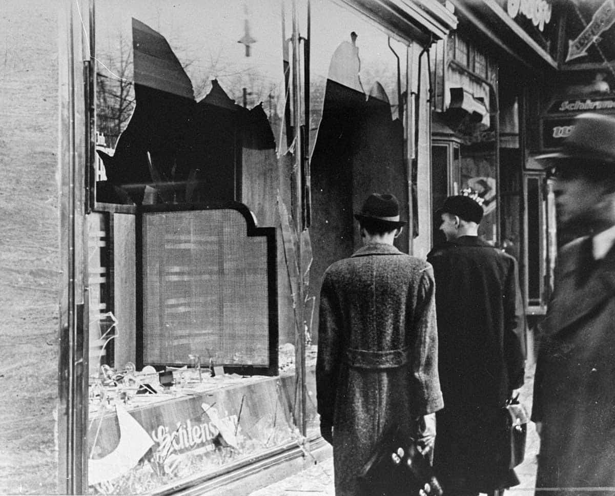 kristallnacht night broken glass 1938