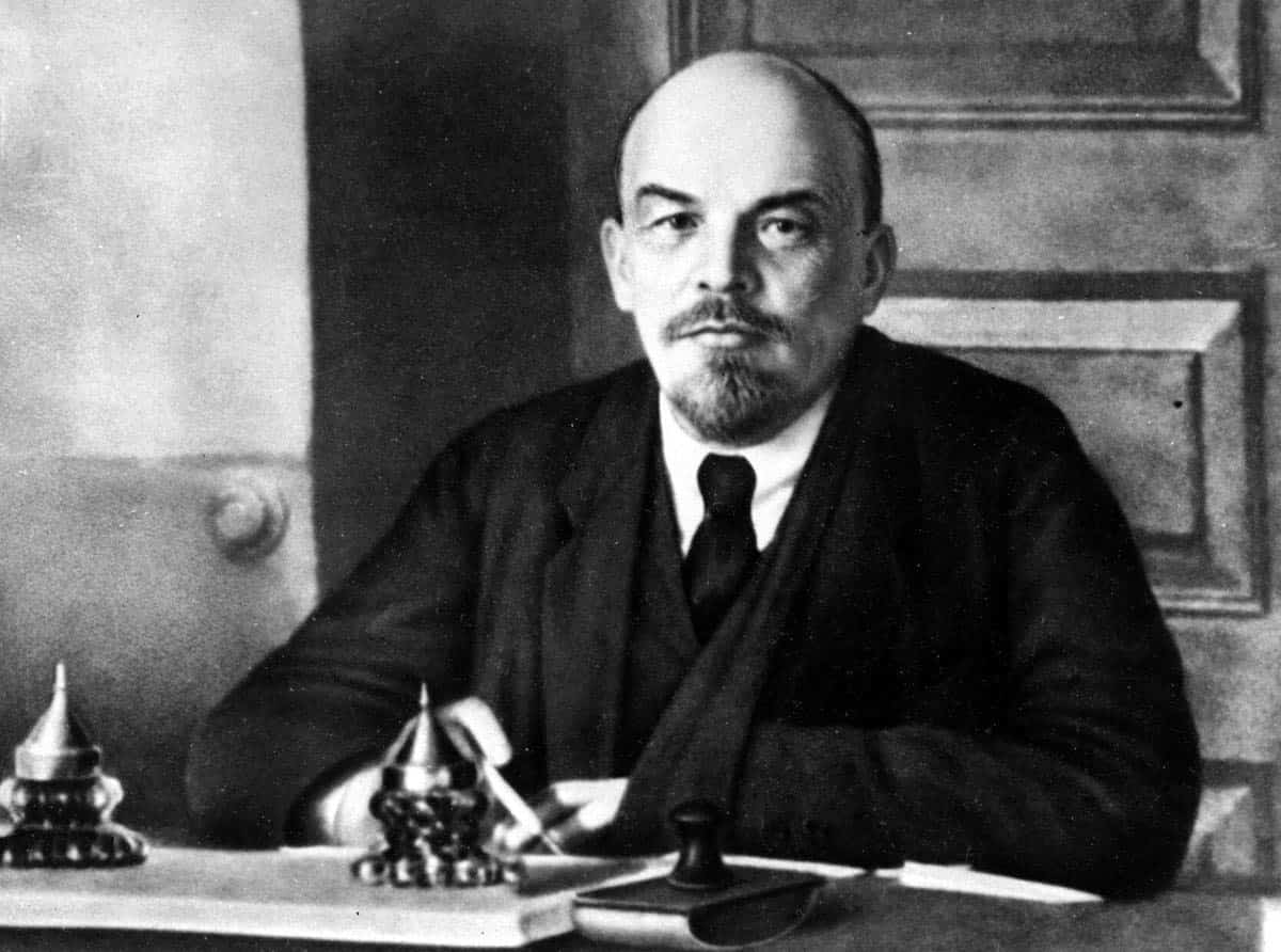 russian civil war vladimir lenin