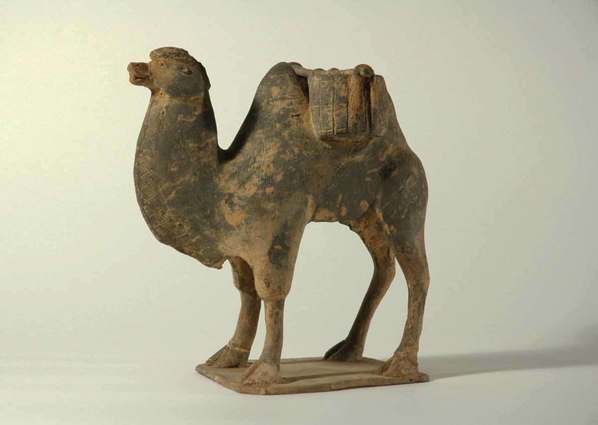 camel statue silk road