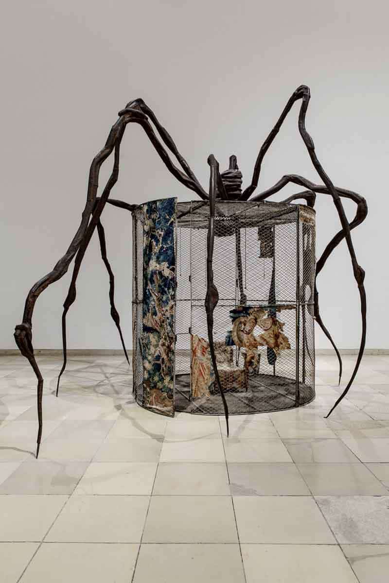 louise bourgeois spider cell