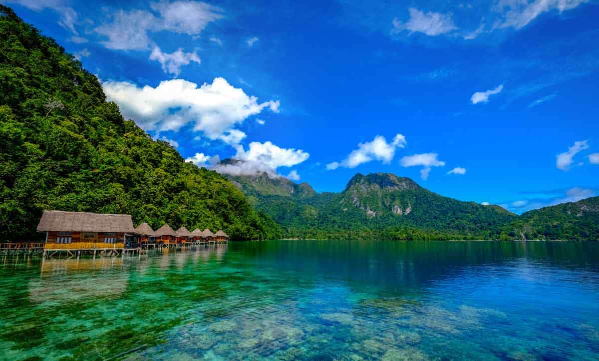 maluku spice islands