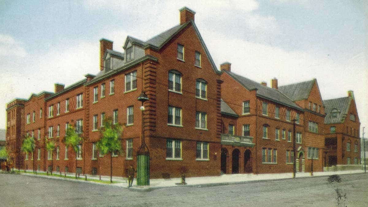 gilded age hull house chicago