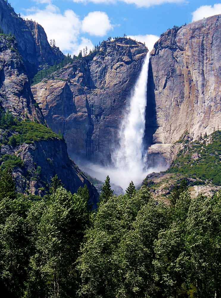 yosemite falls waterfall national park