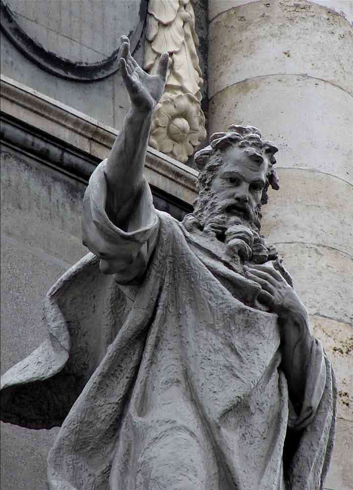 irenaeus statue lyon