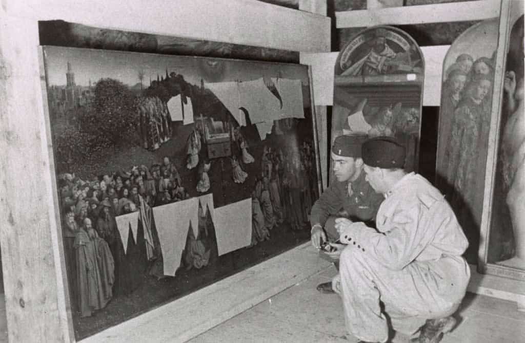 monuments men with van eyck painting