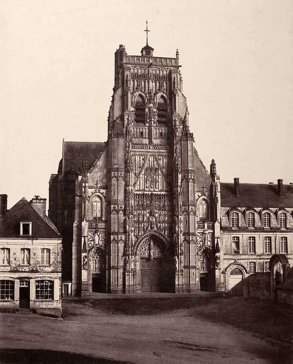 church of saint riquier architecture