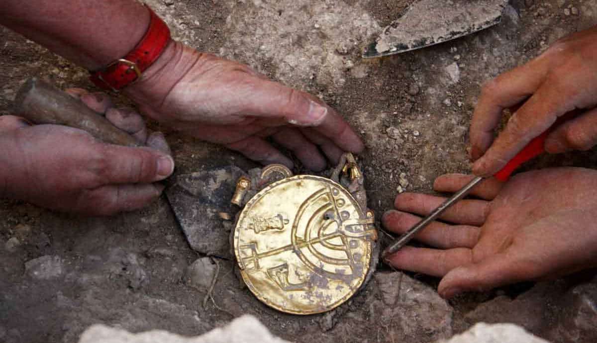 biblical archaeology sites finds