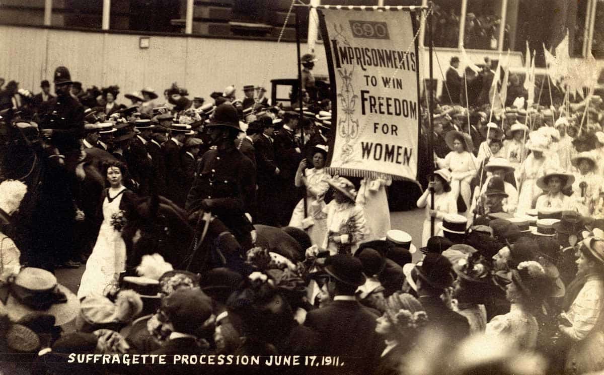 suffragette procession