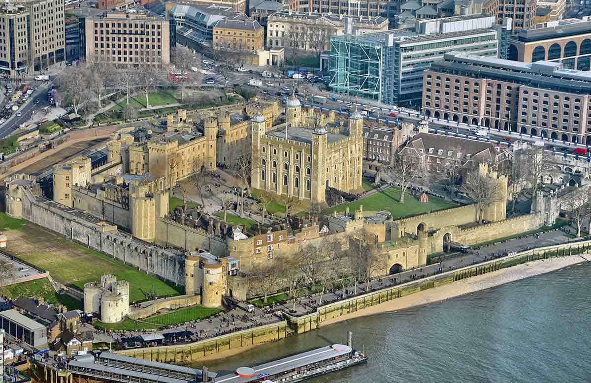 tower of london aerial view