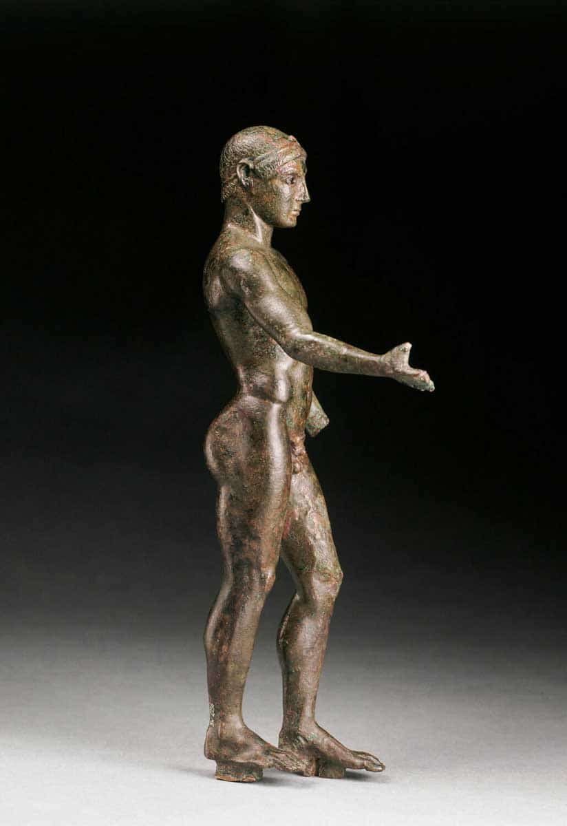 athlete delphi ancient greek statuette