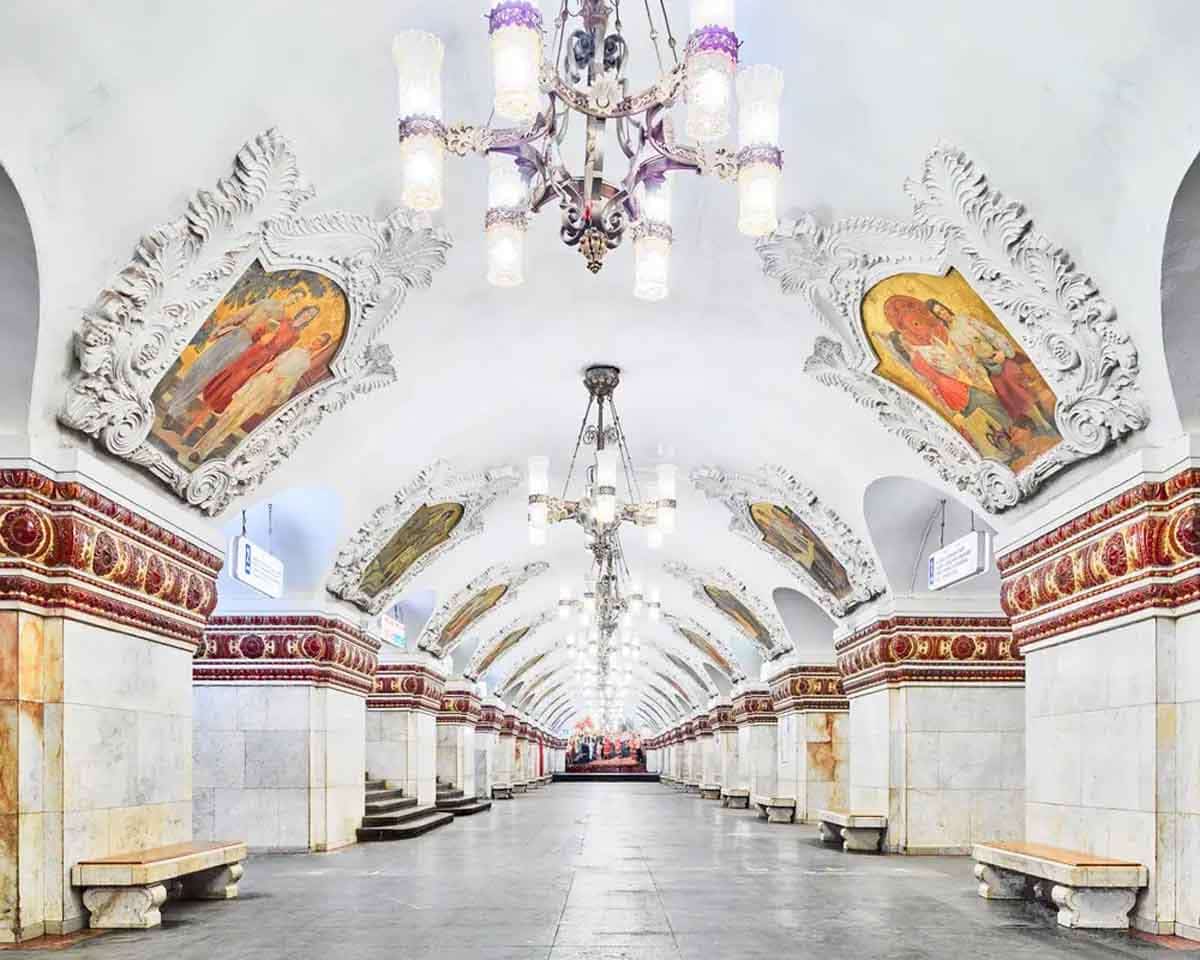 kievskaya station baroque