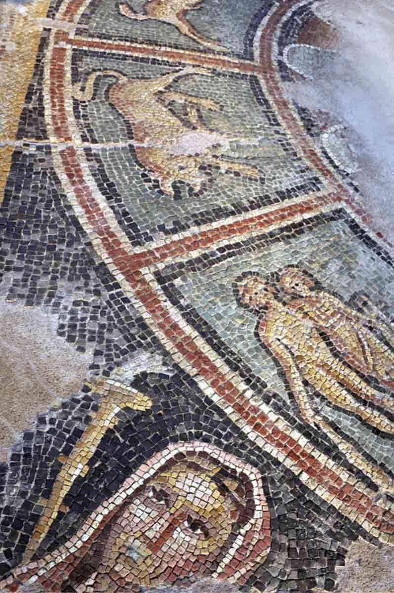 mithraic mosaic zodiac symbols