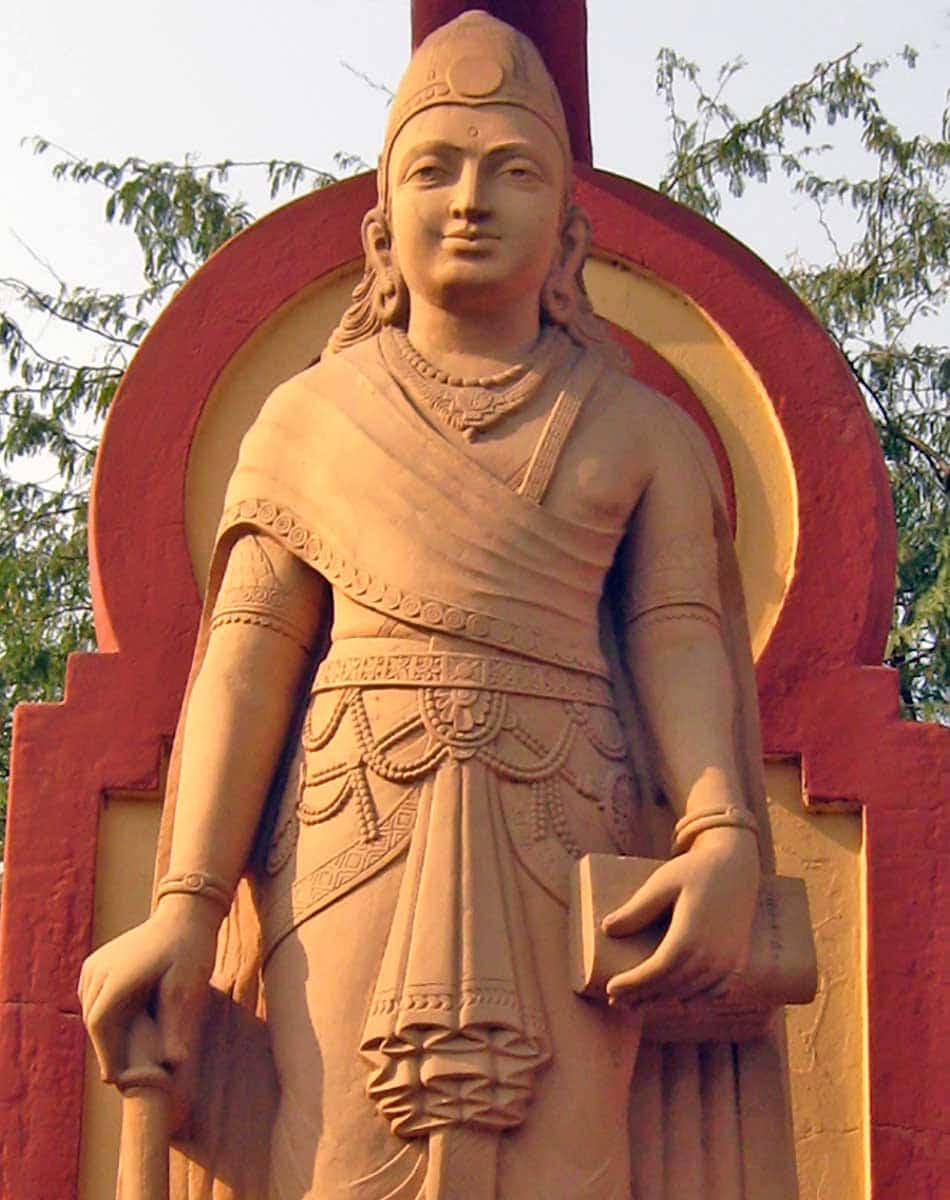 chandragupta statue