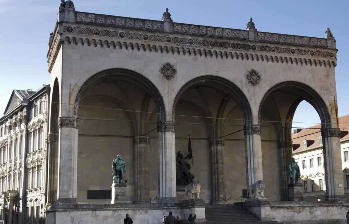 feldherrnhalle munich