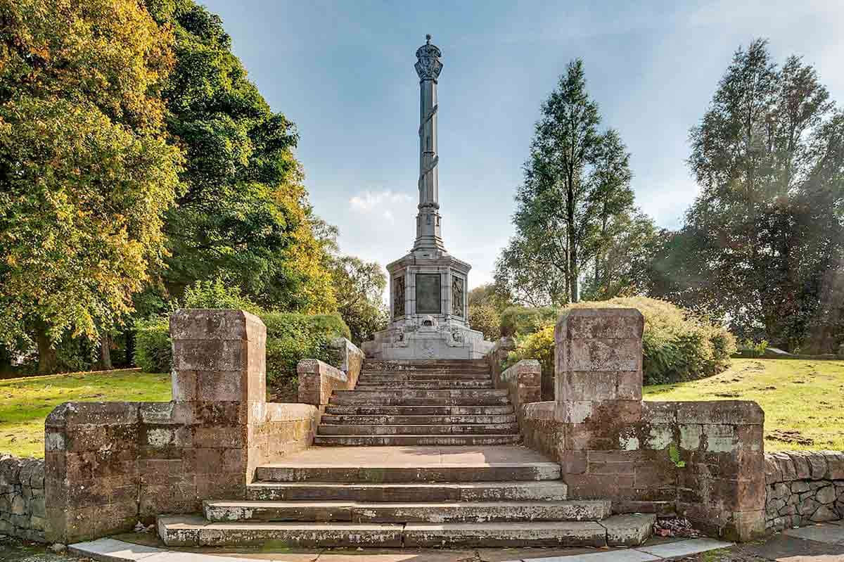 wallace birthplace monument