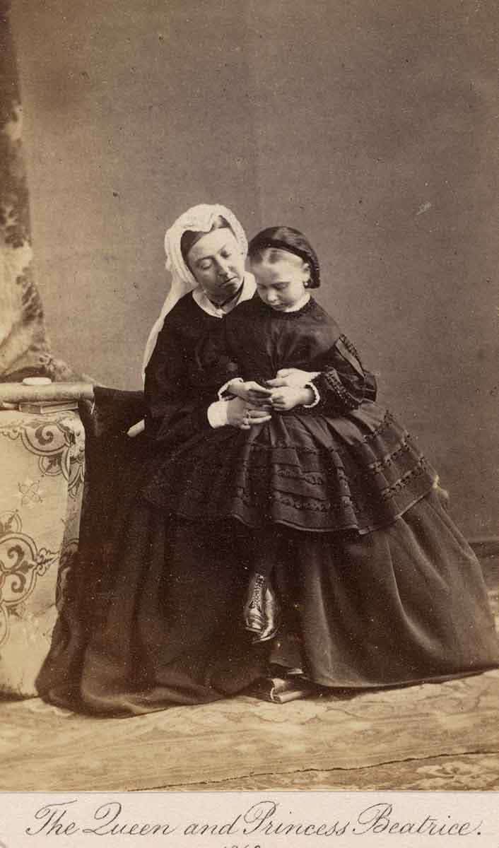 beatrice with queen