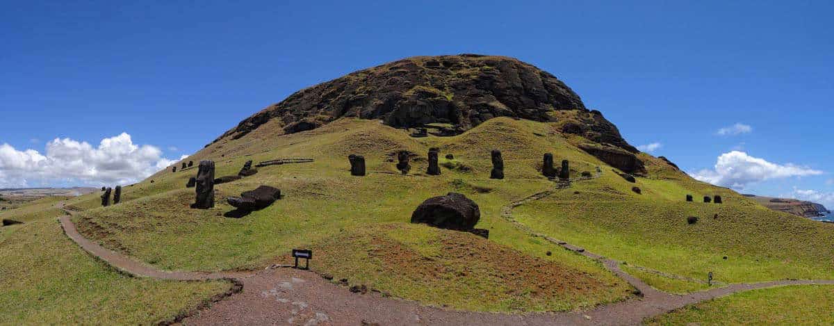 moai rano raraku