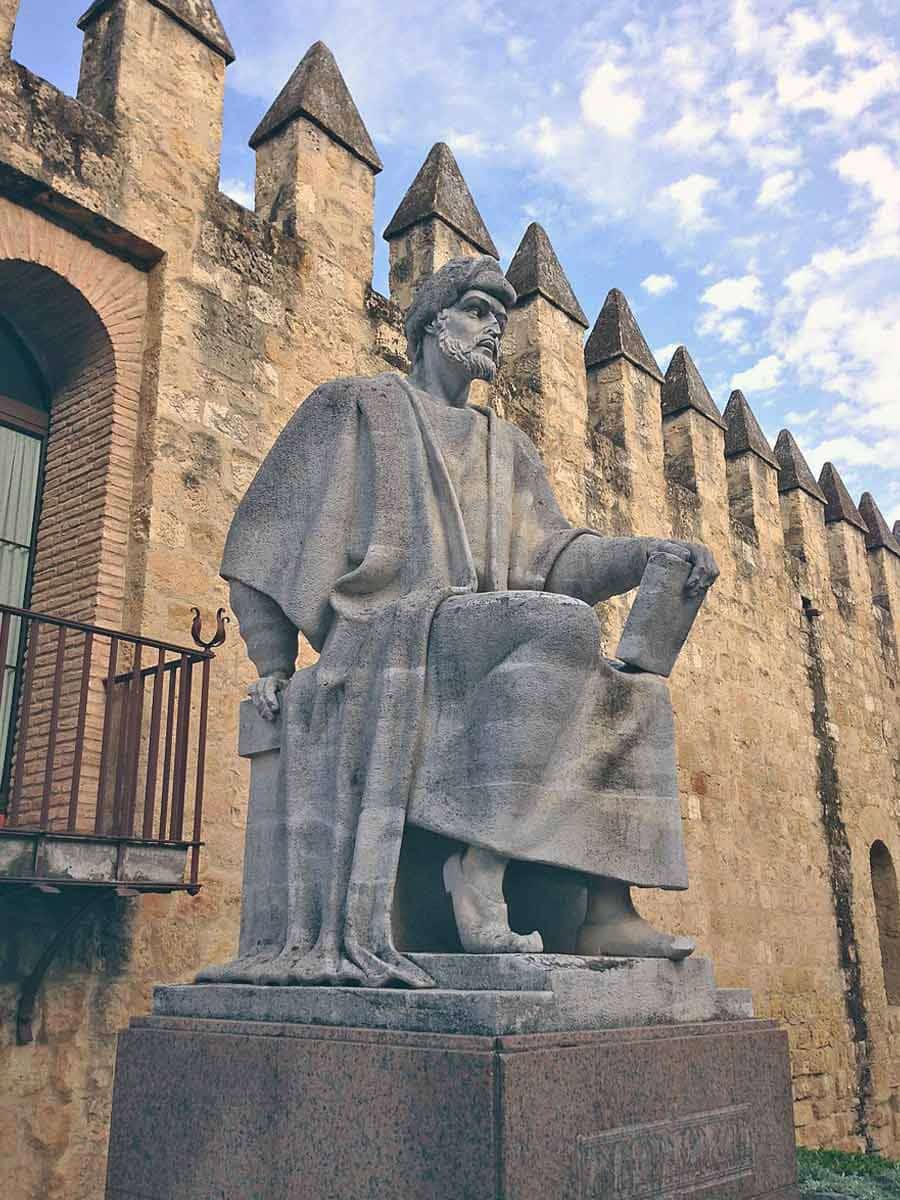 The Statue of Averroes in Cordoba. Source: Wikimedia 