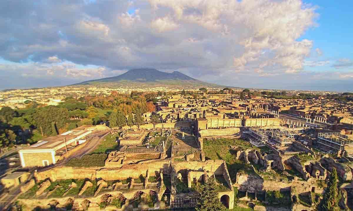 ruins of pompeii