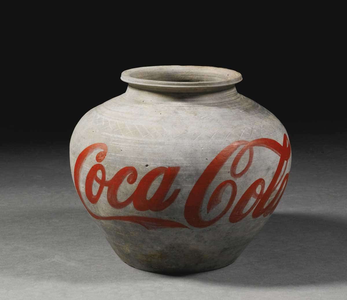 ai weiwei cola vase