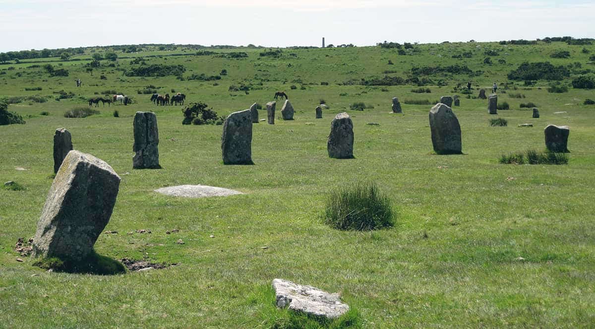 cornwall hurlers stones