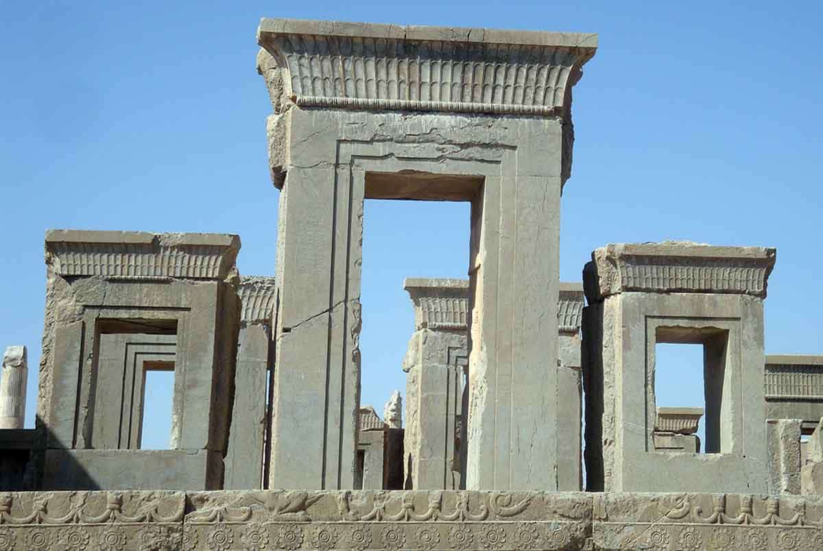 tachara ruins persepolis