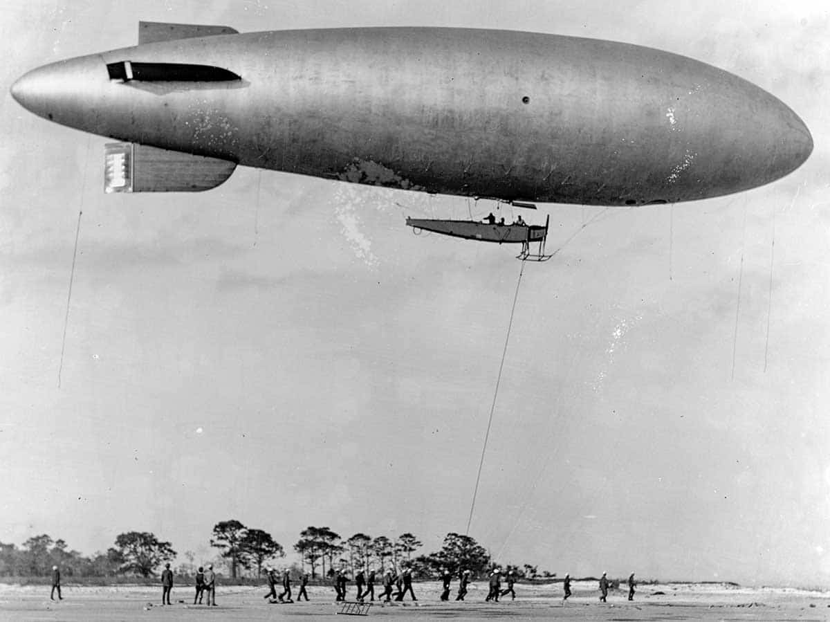 ww1 powered airship us navy