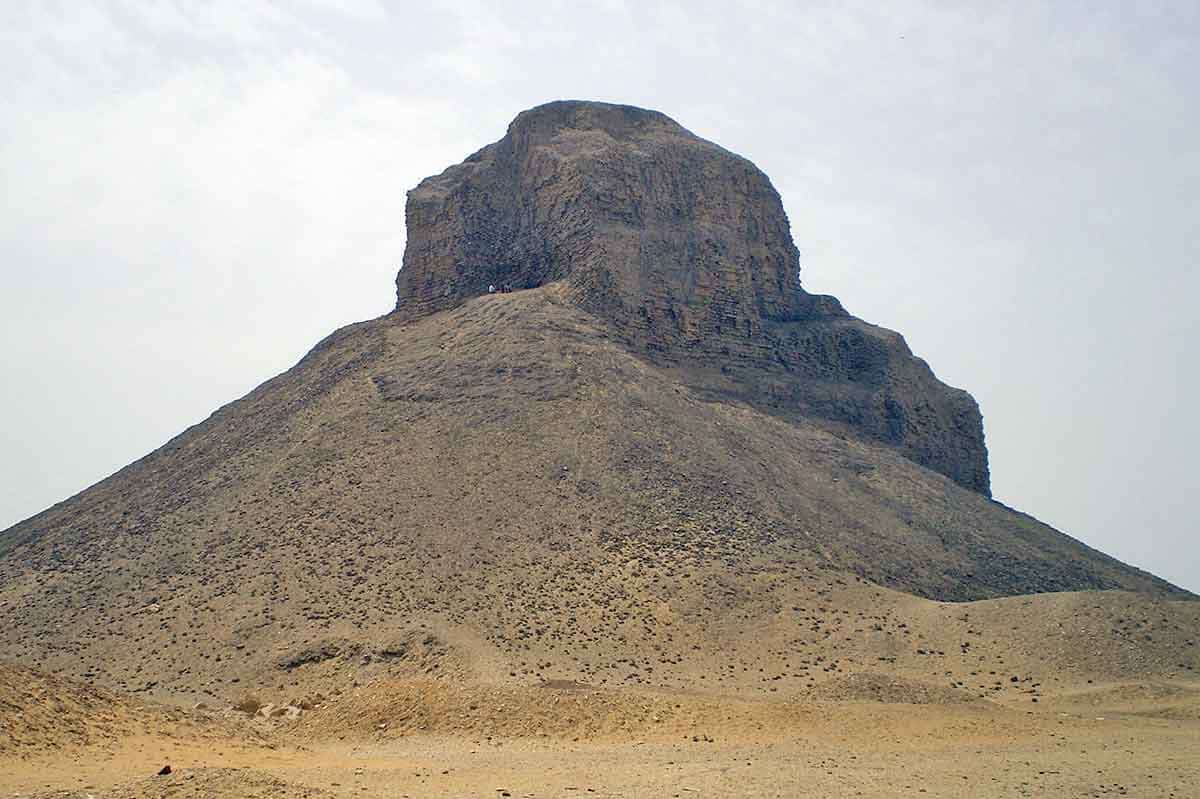 amenemhat iii dashur pyramid