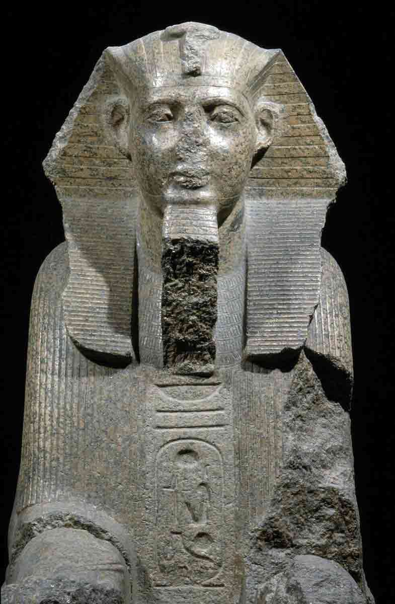 merenptah ramesses statue