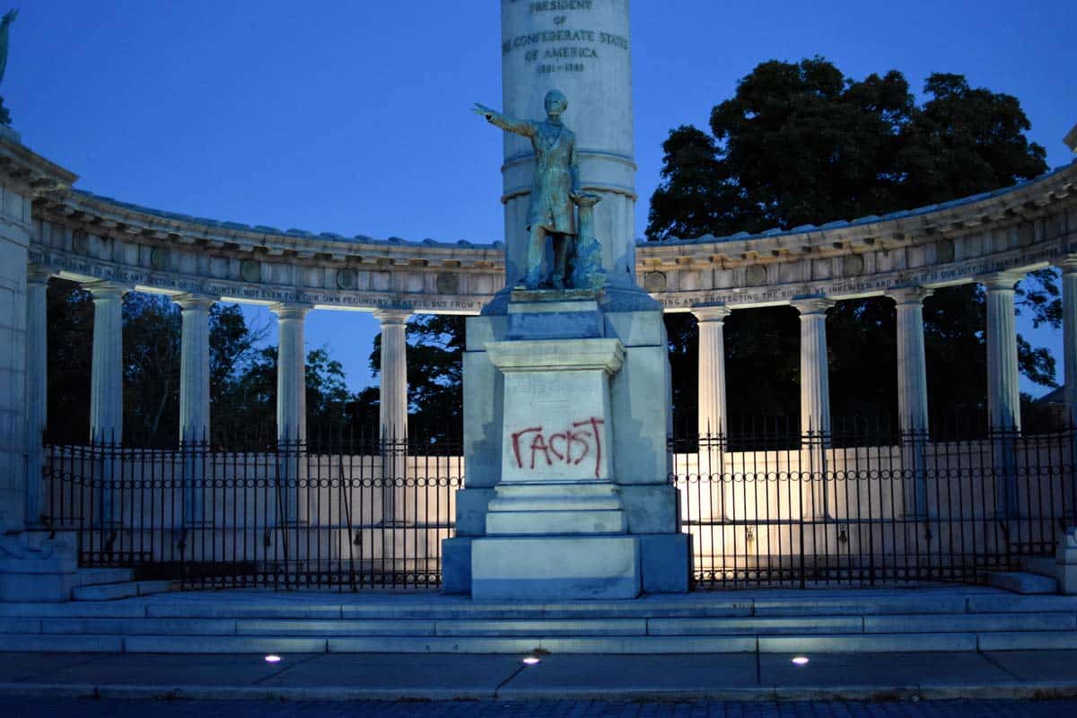 jeff davis memorial vandalized