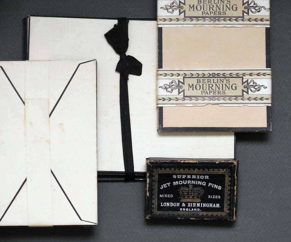 mourning stationery set