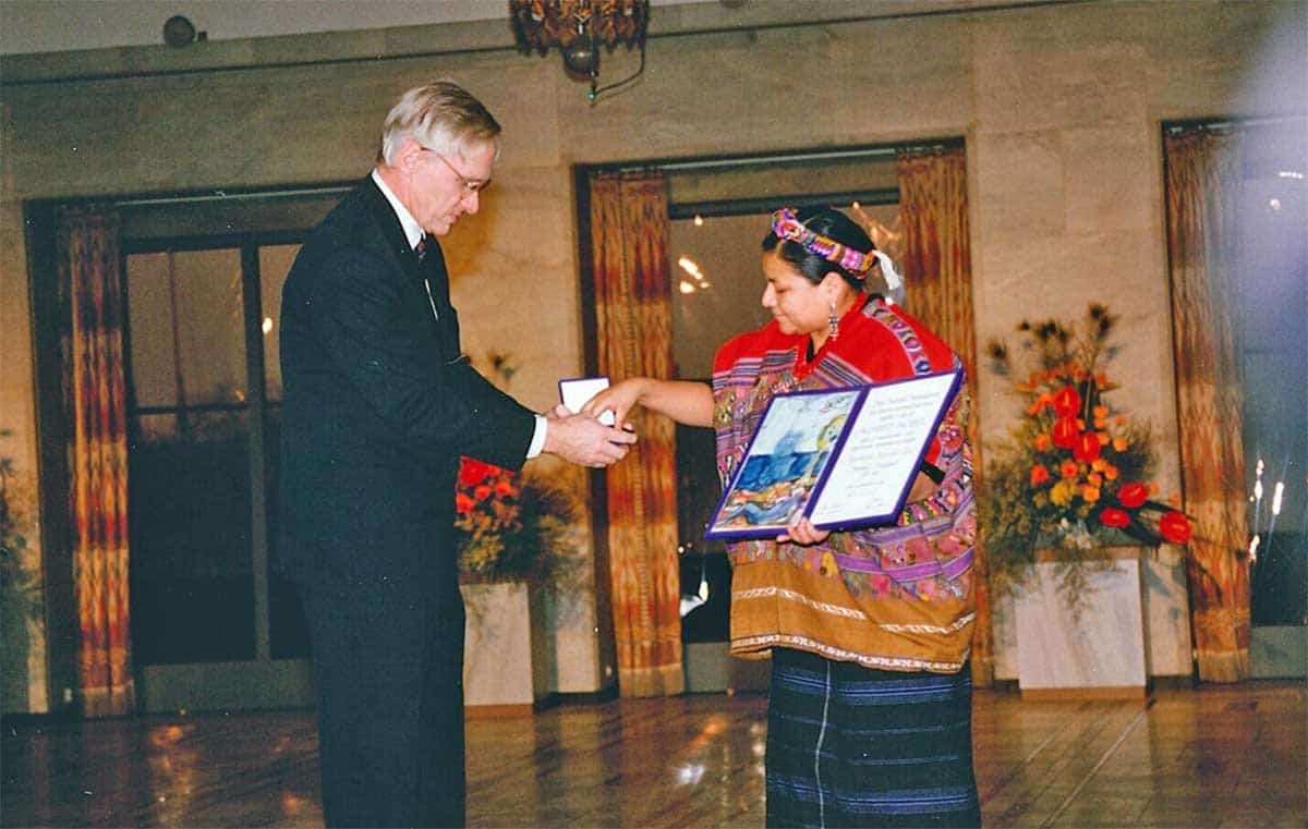 rigoberta nobel prize