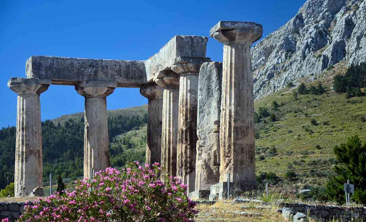 temple apollo corinth