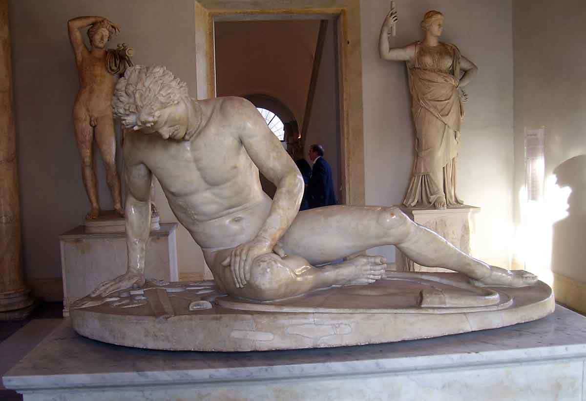 dying Gaul Roman Capitoline author