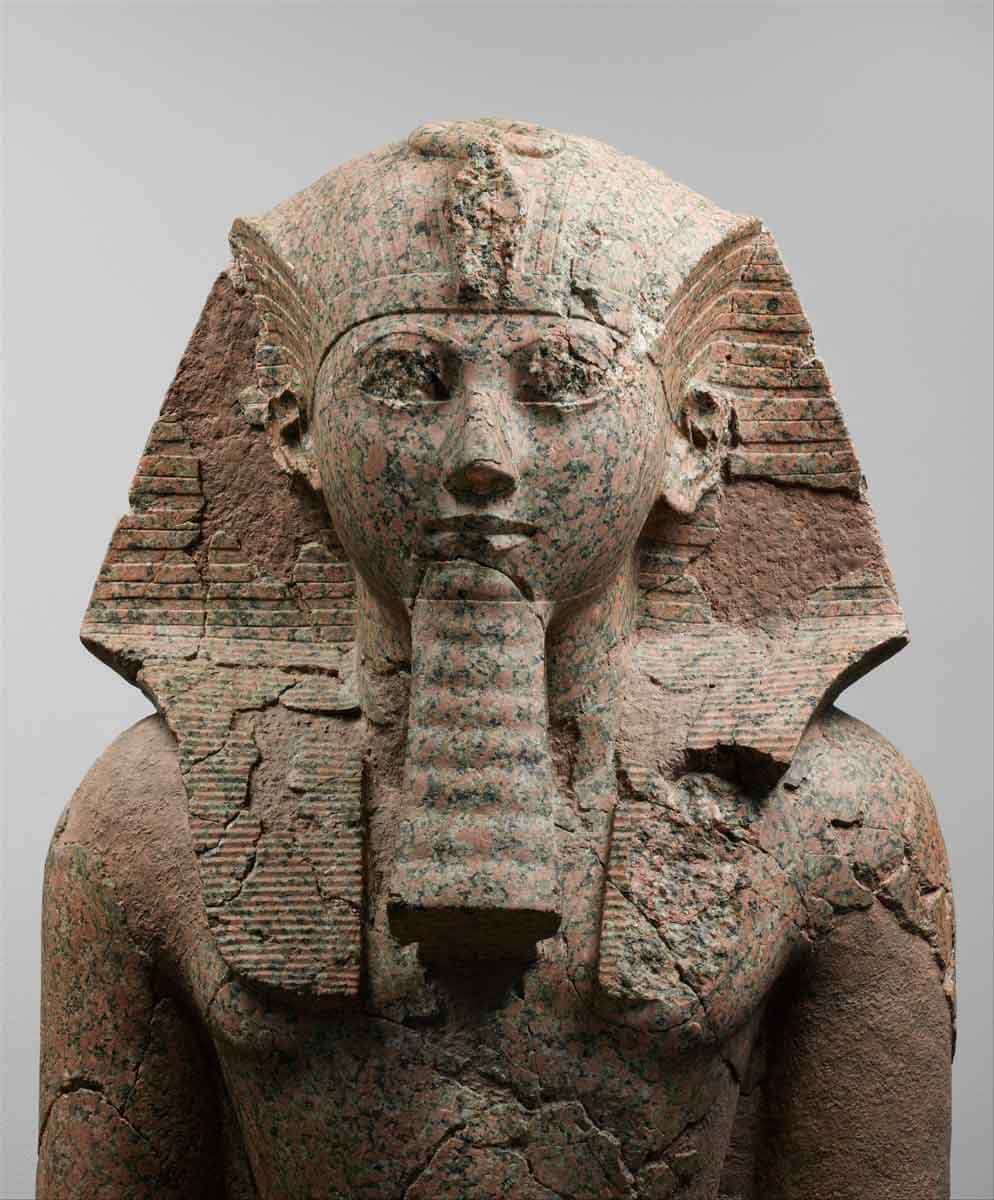 hatshepsut statue beard met