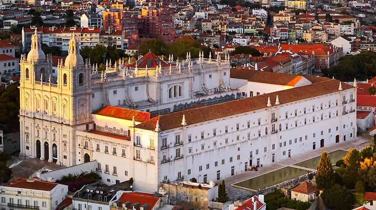 monastery sao vicente fora