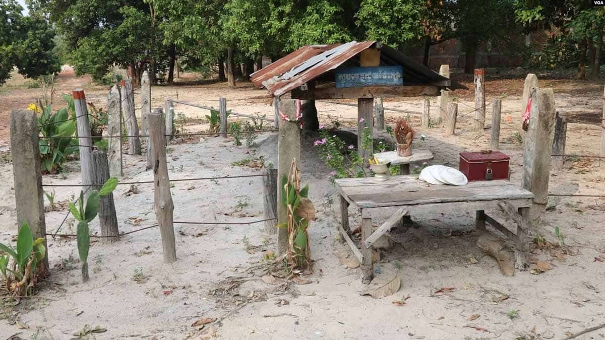 pol pot grave