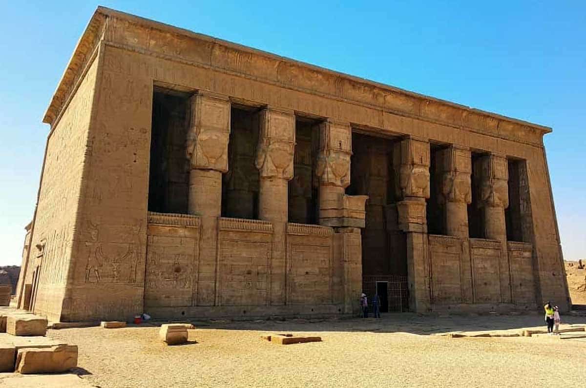 temple_of_hathor_dendera