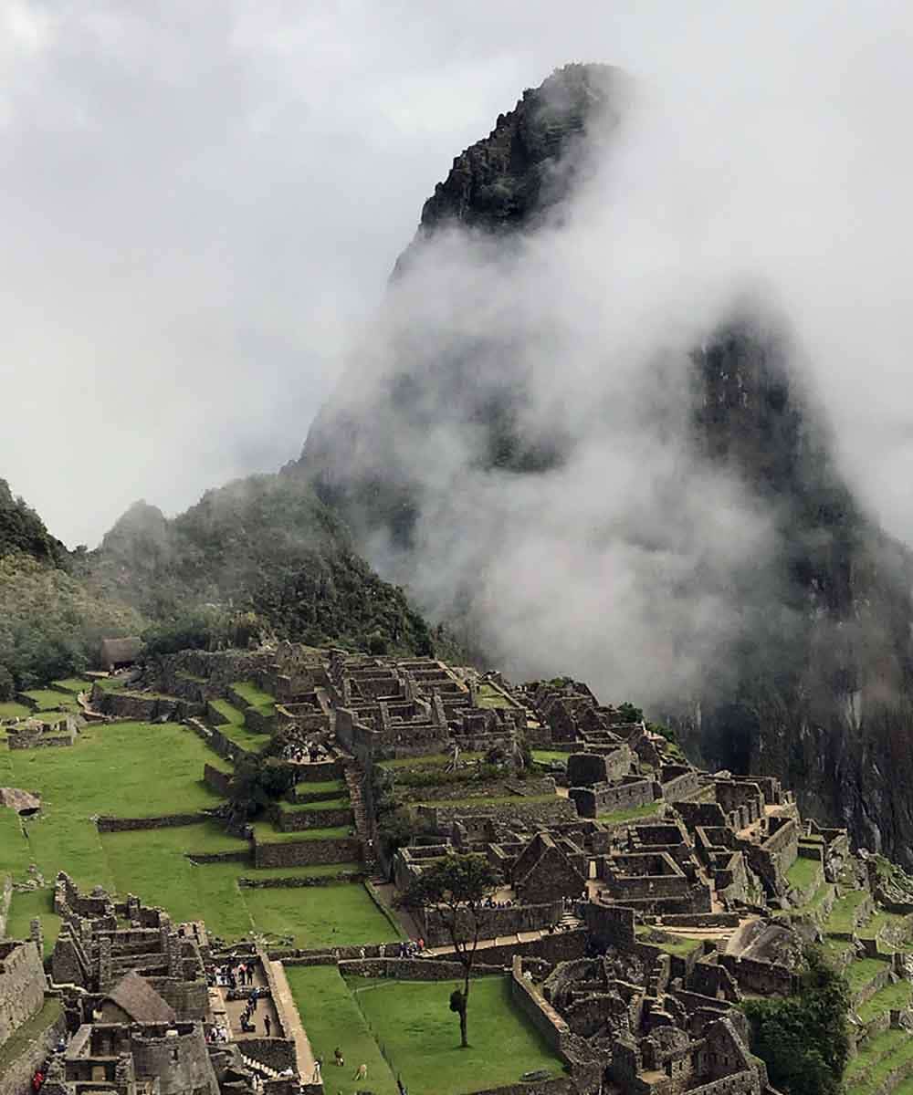 machu picchu morning mist