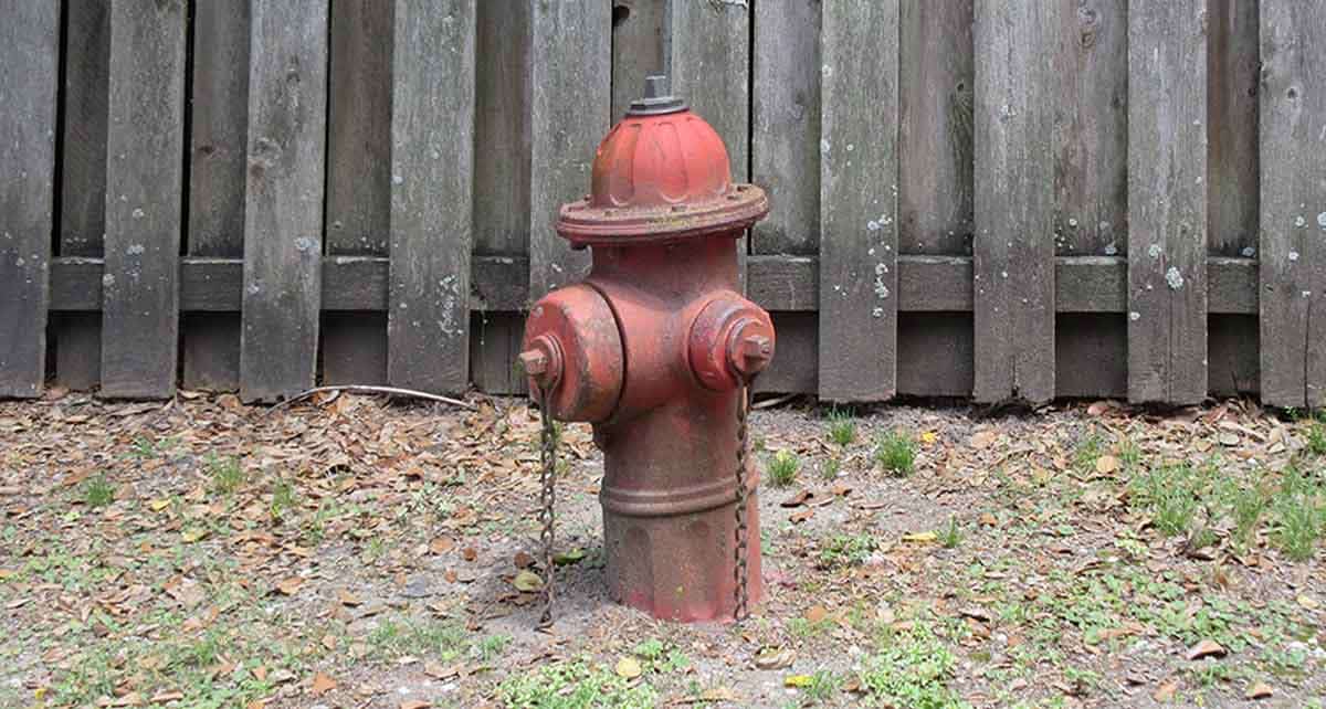 red fire hydrant