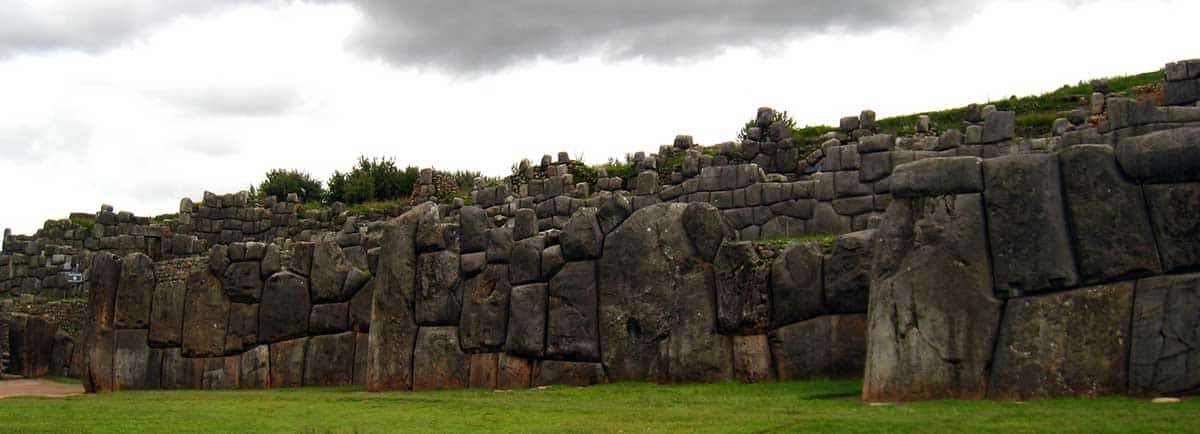 stone wall sacsayhuaman