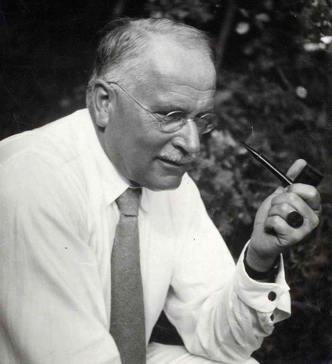 Carl Jung photo portrait