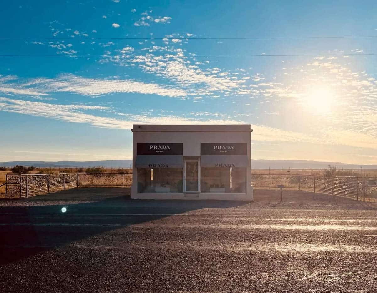 prada marfa